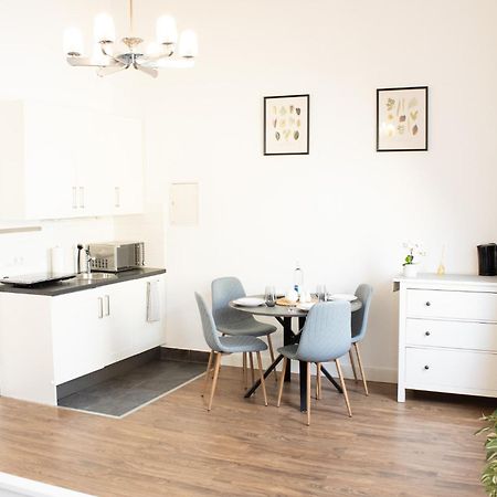 Apartment Wiesbaden Mitte, Zentral Am Park, Congresscenter 5 Min, Bahnhof 10Min Zewnętrze zdjęcie