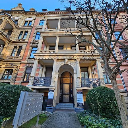 Apartment Wiesbaden Mitte, Zentral Am Park, Congresscenter 5 Min, Bahnhof 10Min Zewnętrze zdjęcie